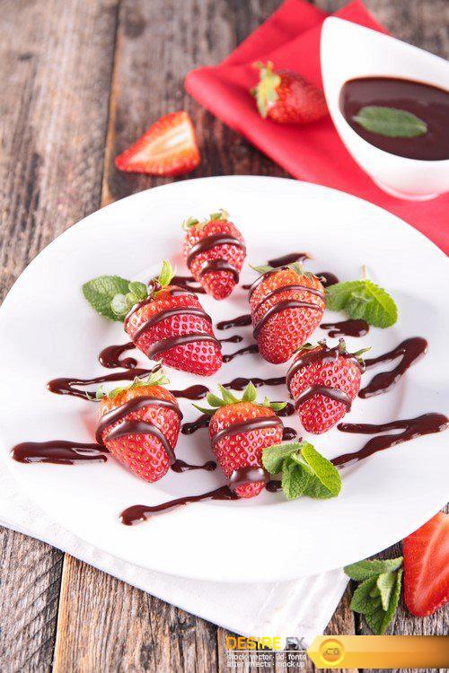 Strawberry with chocolate and ice cream 9X JPEG