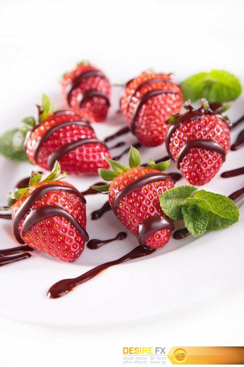 Strawberry with chocolate and ice cream 9X JPEG